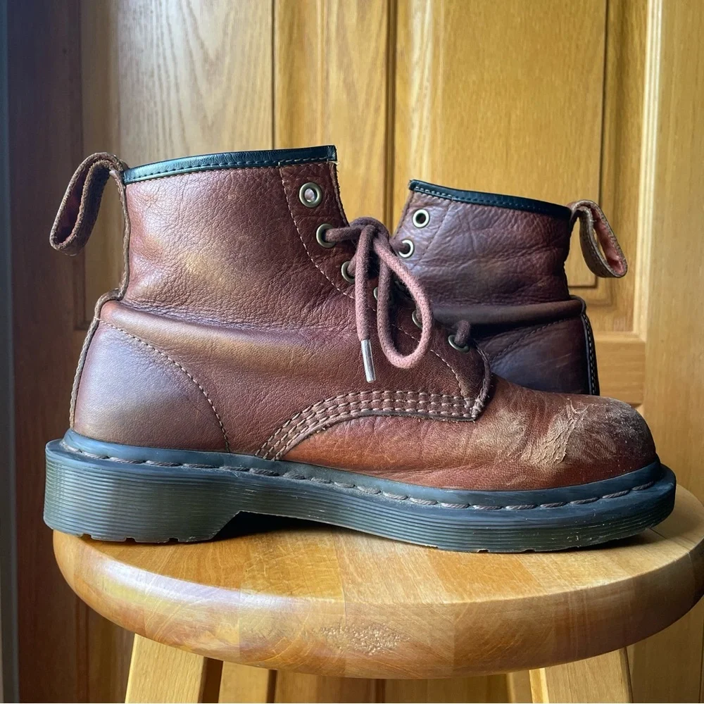 Vintage Dr. Doc Martens 23164 The Original Brown AirWair Mens 5 Womens 6